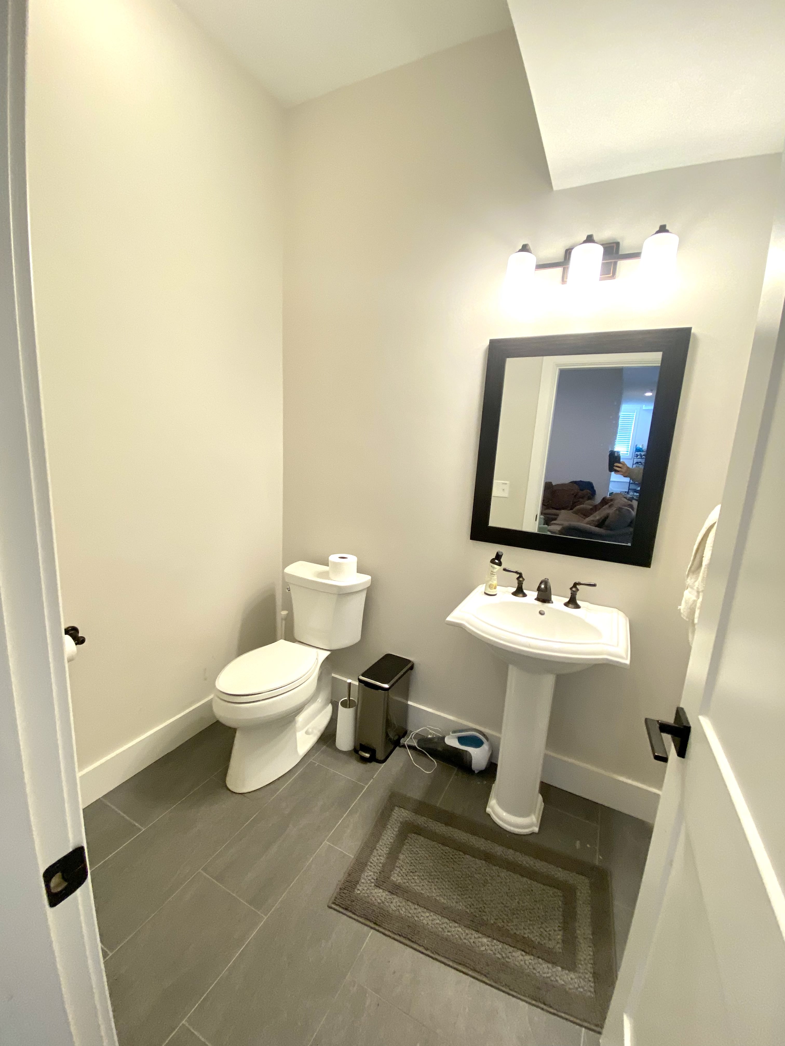 Comfortable Room for Rent in Mission Hill