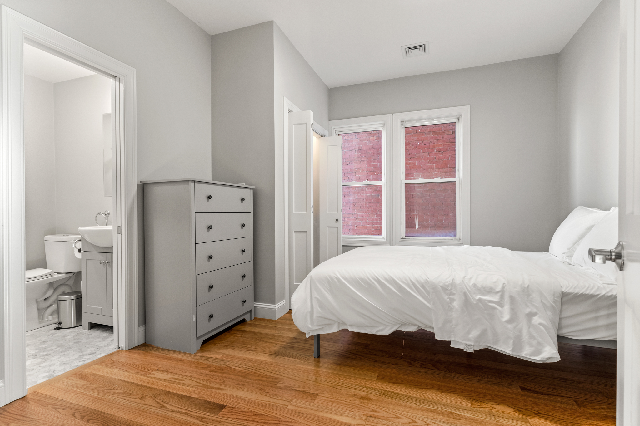 Private Room for Rent in South Boston